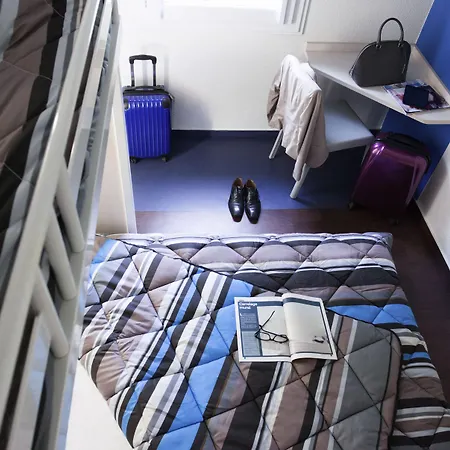 Hotel Hotelf1 Annemasse Renove