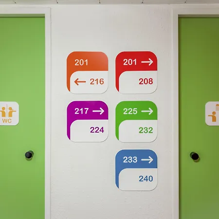 Hotelf1 Annemasse * Saint-Cergues