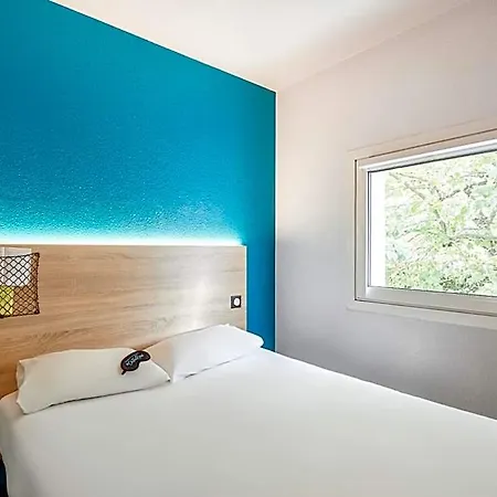 Hotelf1 Annemasse Renove