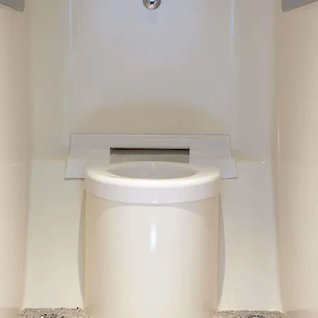 Hotel Hotelf1 Annemasse Renove Saint-Cergues